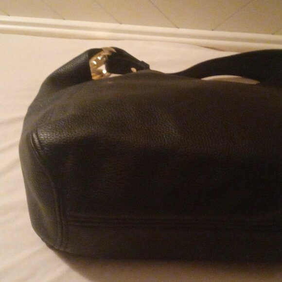 NWOT Michael Kors Fulton Large Black Leather Shoulder Bag - Picture 4 of 9